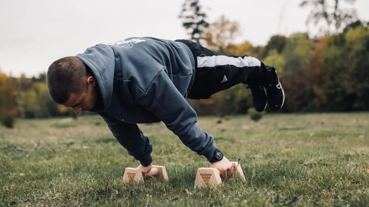 Daniel Hristov unboxing GorNation Advent Calendar boxes showing calisthenics training accessories
